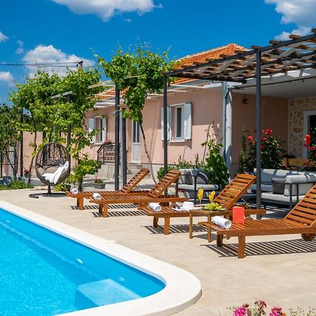 Villa Terra With Heated Pool Marina Luaran gambar