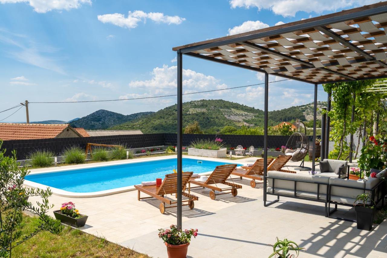 Villa Terra With Heated Pool Marina Luaran gambar